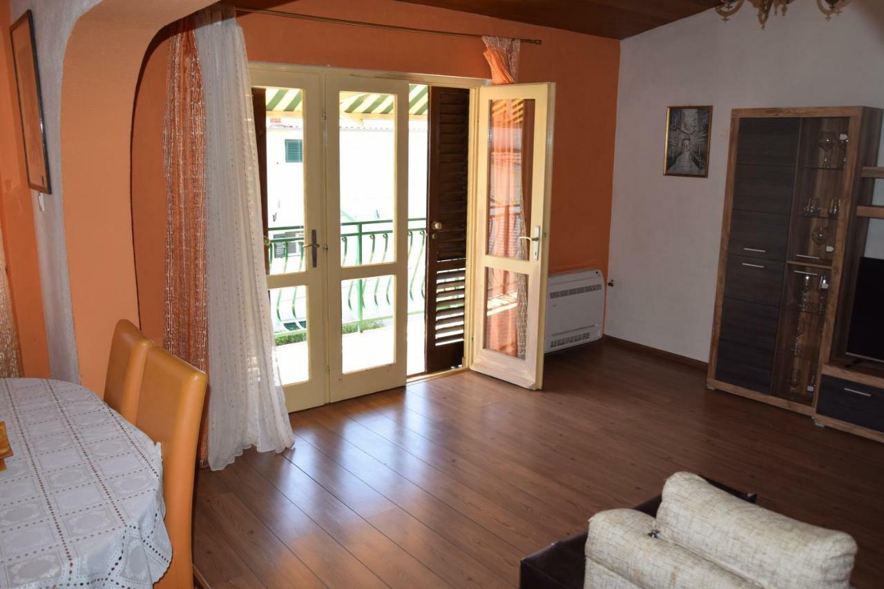 Apartman Linda 1 Башка-Вода Экстерьер фото