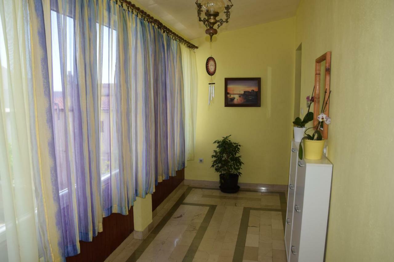 Apartman Linda 1 Башка-Вода Экстерьер фото
