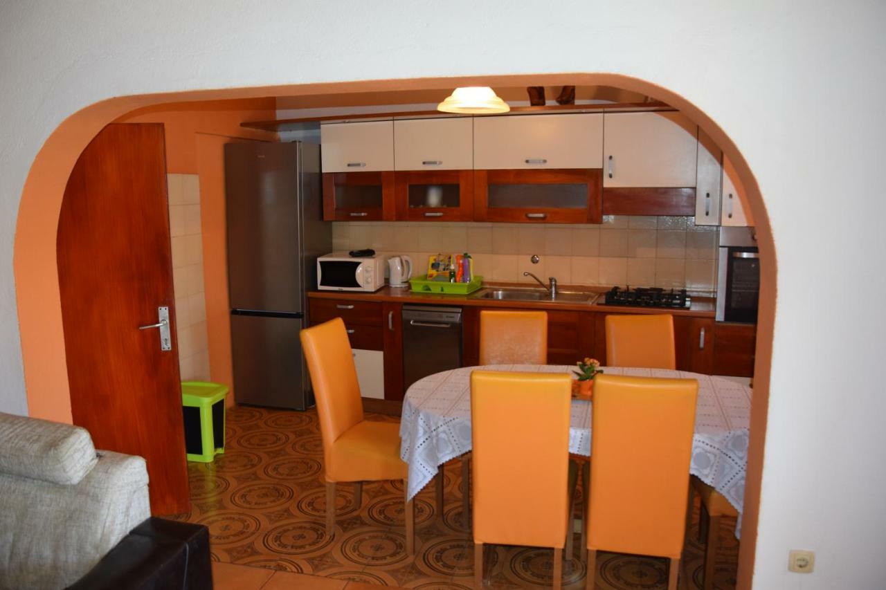 Apartman Linda 1 Башка-Вода Экстерьер фото